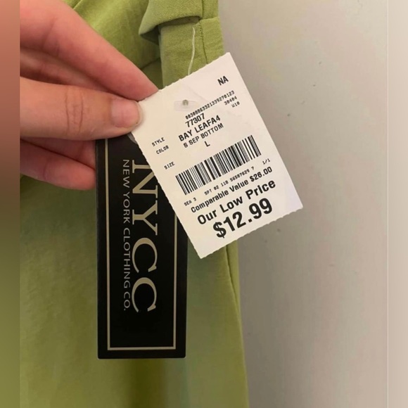 Tie-Front Crepe Wide Leg Pants - Picture 9 of 10